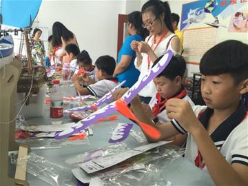 青岛早报：中小学生有了创客实践大本营.jpg