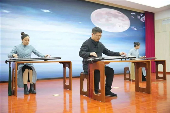 图片 10.jpg 图片 10.jpg